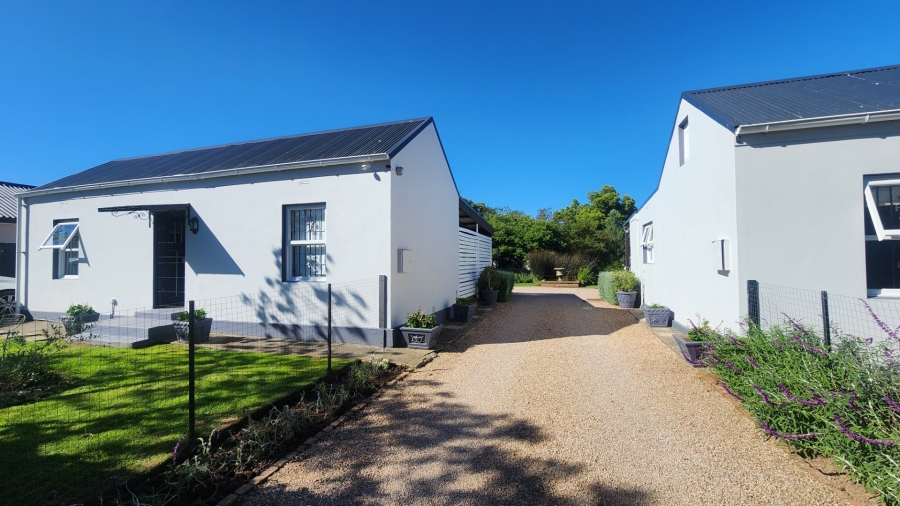 4 Bedroom Property for Sale in Bodorp Western Cape